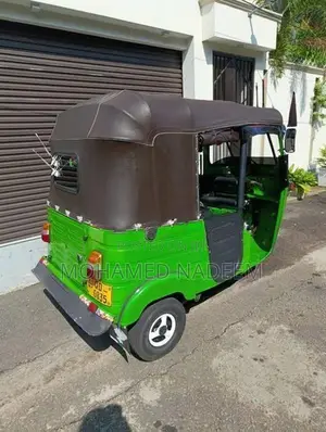 Bajaj RE 2 Stroke 2005