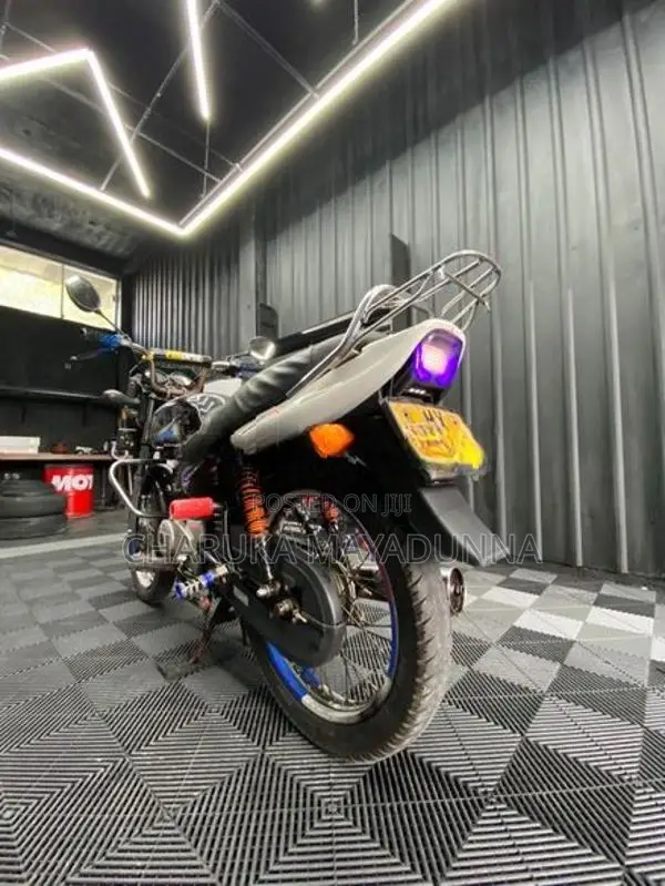 Bajaj CT100 2007