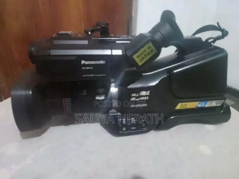 Panasonic HC -MDH2 Video Camera