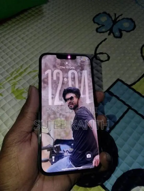 Apple iPhone 13 (Used)