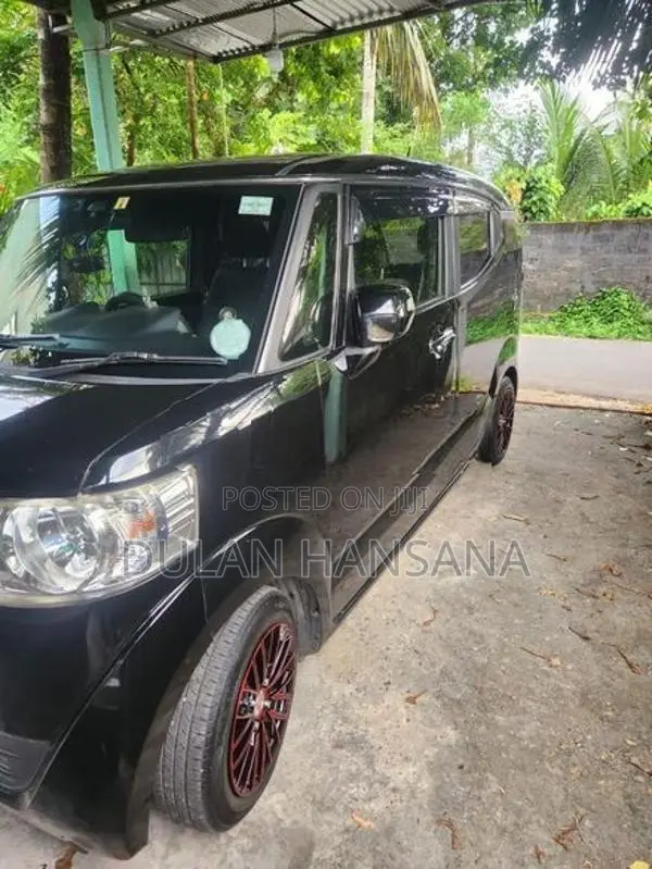 Honda N-Box 2018