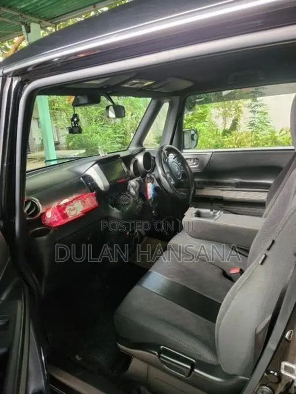 Honda N-Box 2018