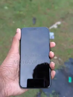 Apple iPhone X (Used)