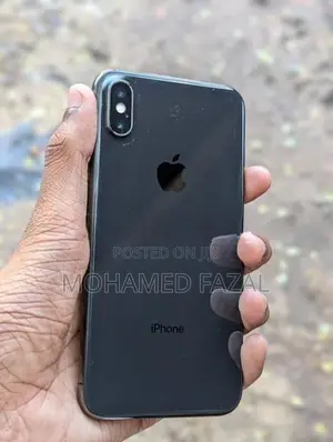 Apple iPhone X (Used)