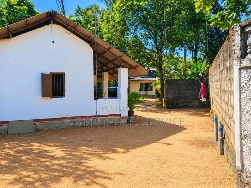 31.95 Perches Land For Sale In Wattala (Sspl-542)