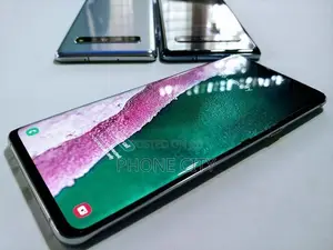 Samsung Galaxy S10 Plus 5G 256GB Silver (Used)