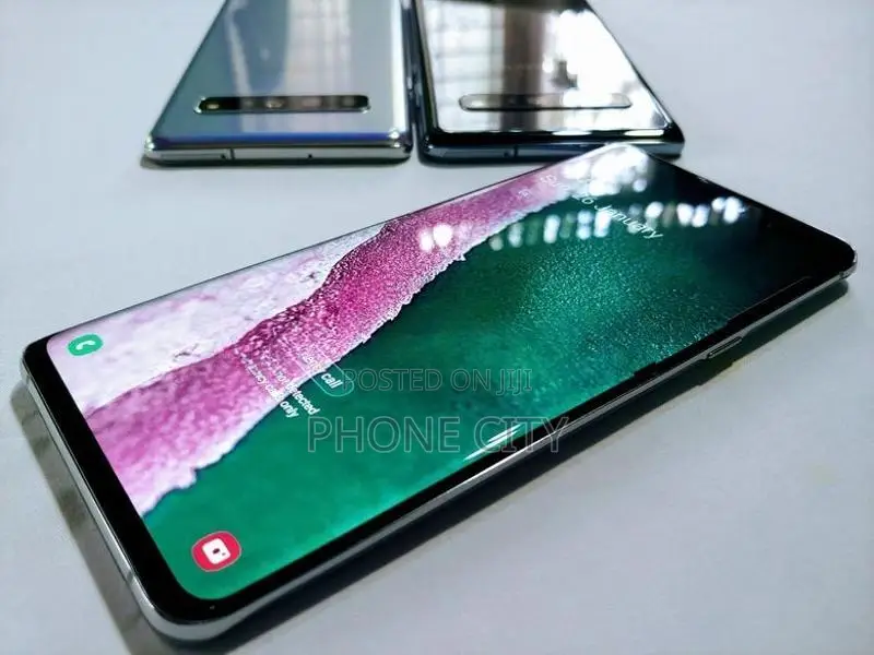 Samsung Galaxy S10 Plus 5G 256GB Silver (Used)
