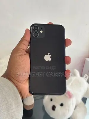 Apple iPhone 11 (Used)