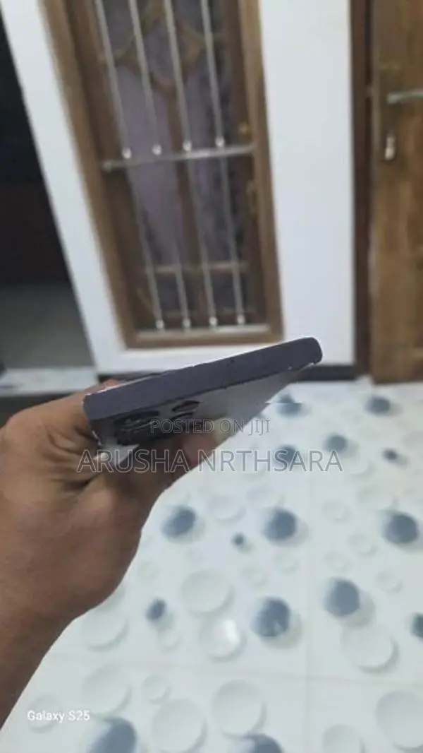 Samsung Galaxy S23 Ultra (Used)