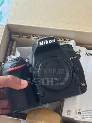 Nikon D750