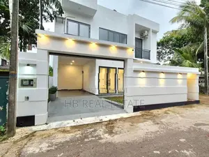 Newly Build Luxury 03 - Story House For Sale In Piliyandala