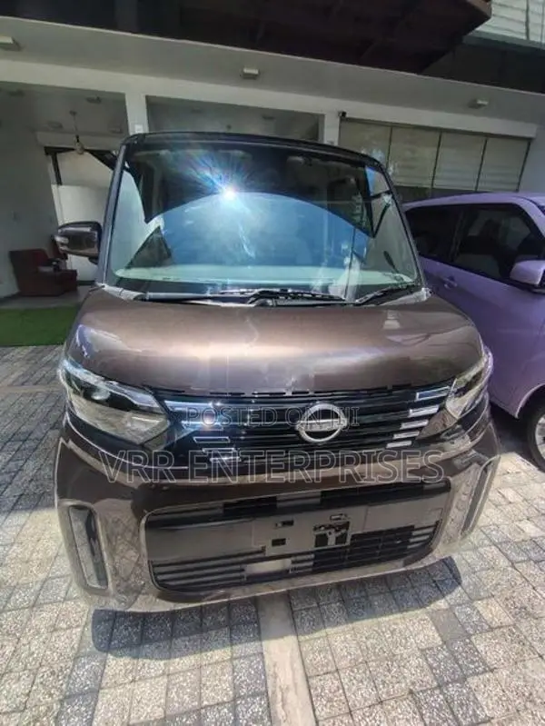Nissan Roox 2020