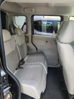 Nissan Roox 2020