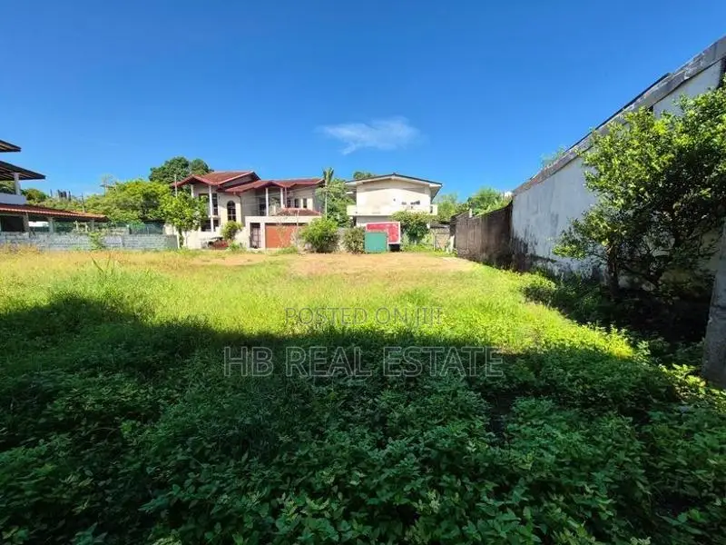 12 Perches Highly Residential Bare Land For Sale In Battaramulla