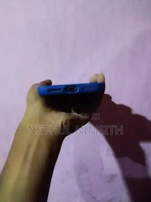 Apple iPhone X (Used)