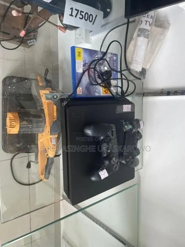Sony PS 4