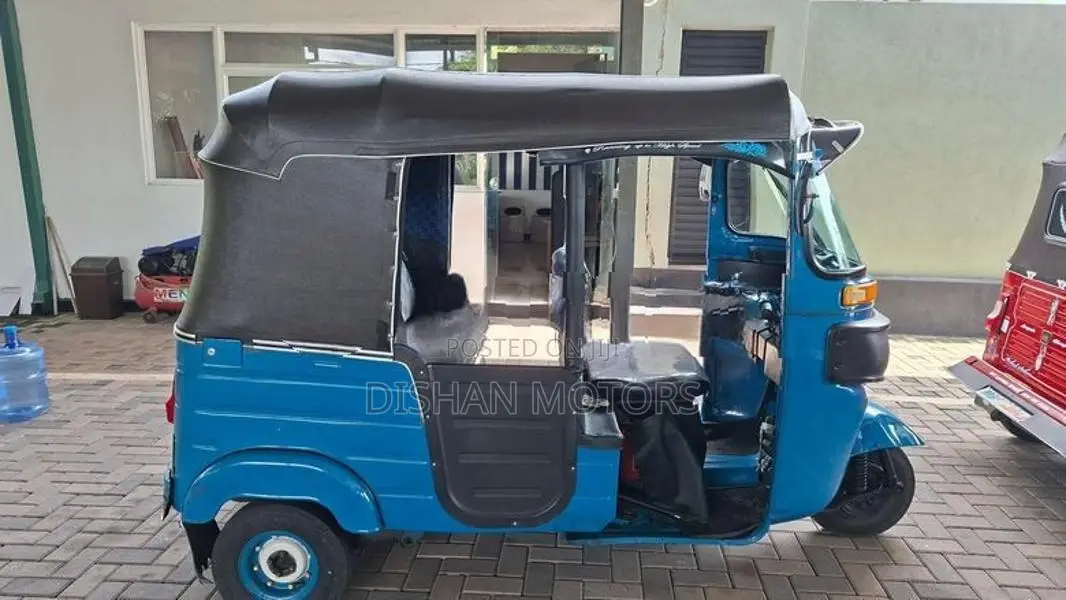 Bajaj RE 4 Stroke 2014