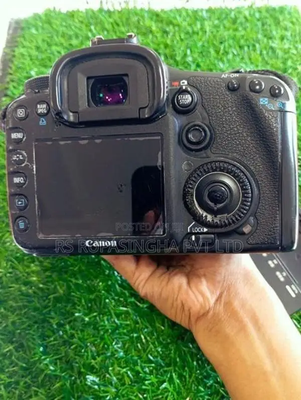Canon Cannon EOS 7D Dslr Camera