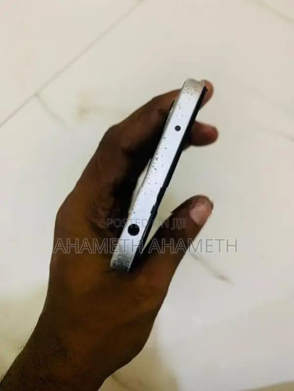 Xiaomi 12 (Used)