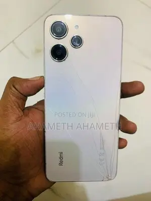 Xiaomi 12 (Used)
