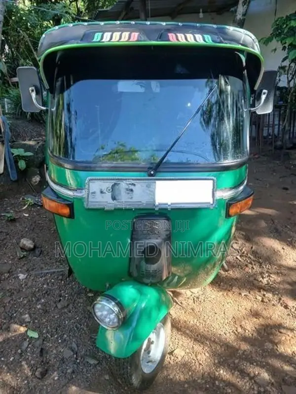 Bajaj RE 2006