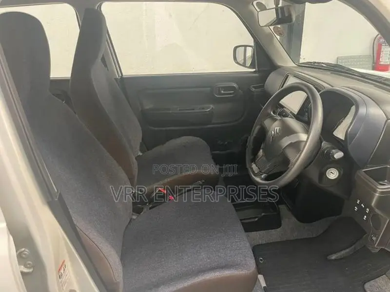 Suzuki Alto 2024