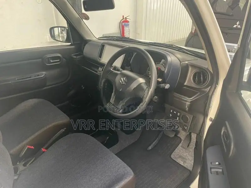Suzuki Alto 2024
