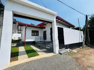 Brand New Single Story House for Sale in Piliyandala Bataketthara