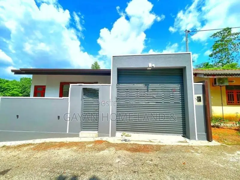 Polgasowita-Brand New Single Storey House For Sale