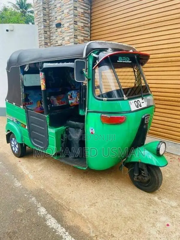 Bajaj RE 2008