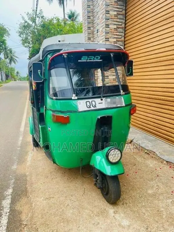 Bajaj RE 2008