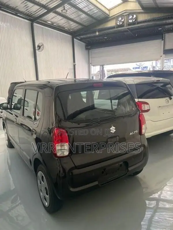Suzuki Alto 2023