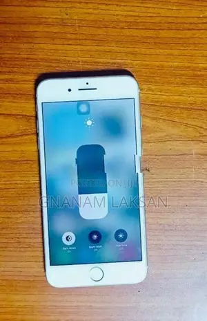 Apple iPhone 8 Plus (Used)