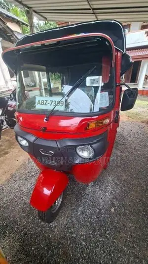 Bajaj RE 2026