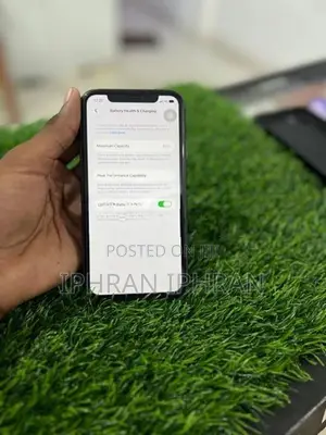 Apple iPhone 11 (Used)