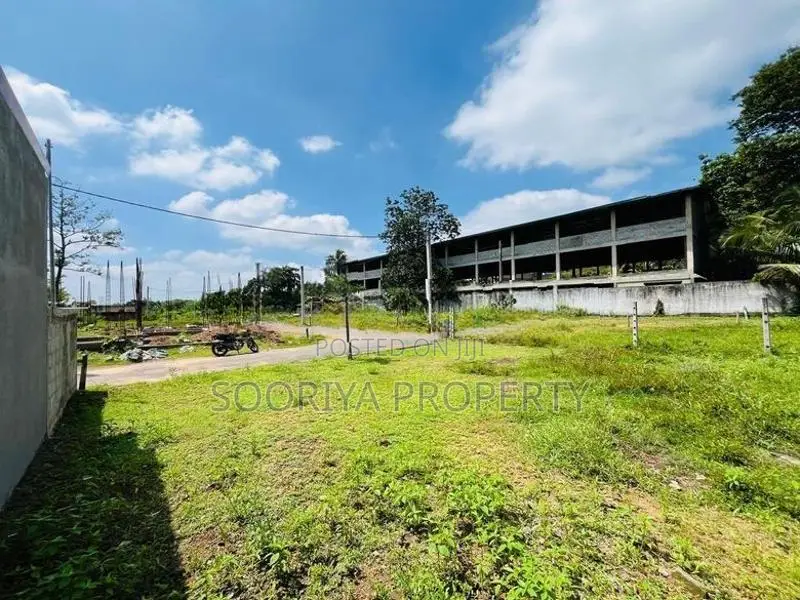 Commercial / Residential Land for Sale in Piliyandala Batuwandara