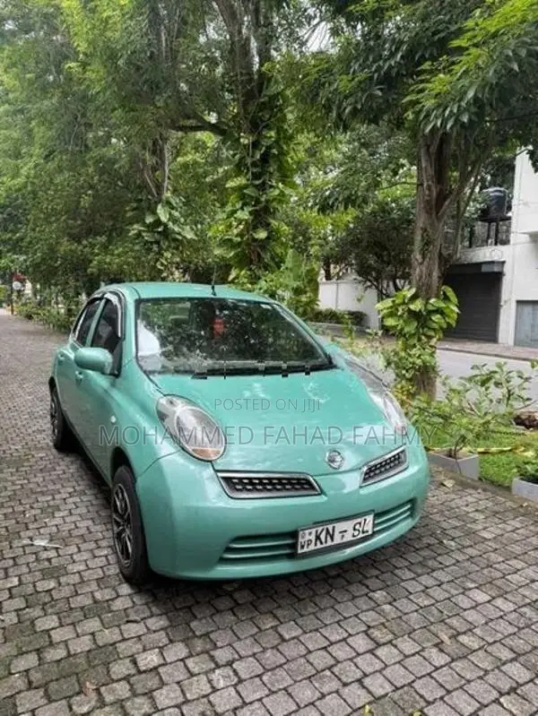 Nissan March 2007