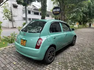 Nissan March 2007