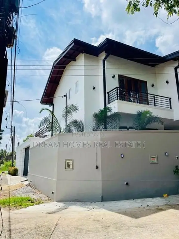 Brand New Luxury House For Sale IN Malabe
