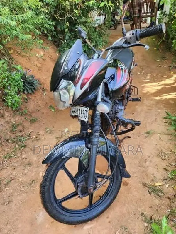Bajaj Discover 2010