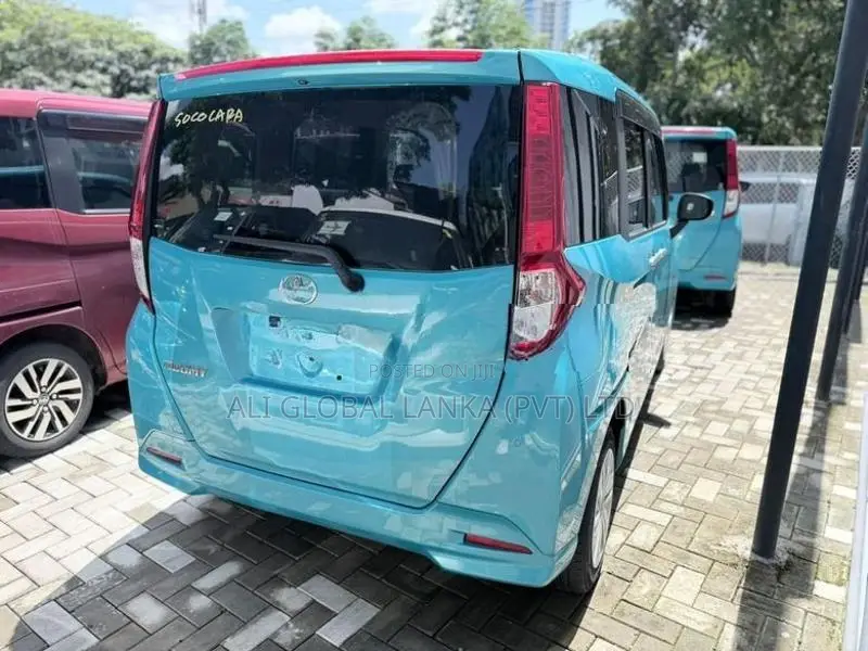 Toyota Roomy G Grade 2023