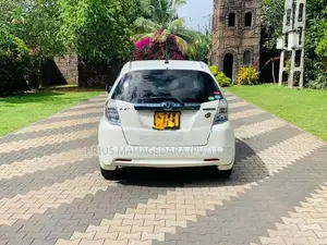 Honda Fit GP1 2013