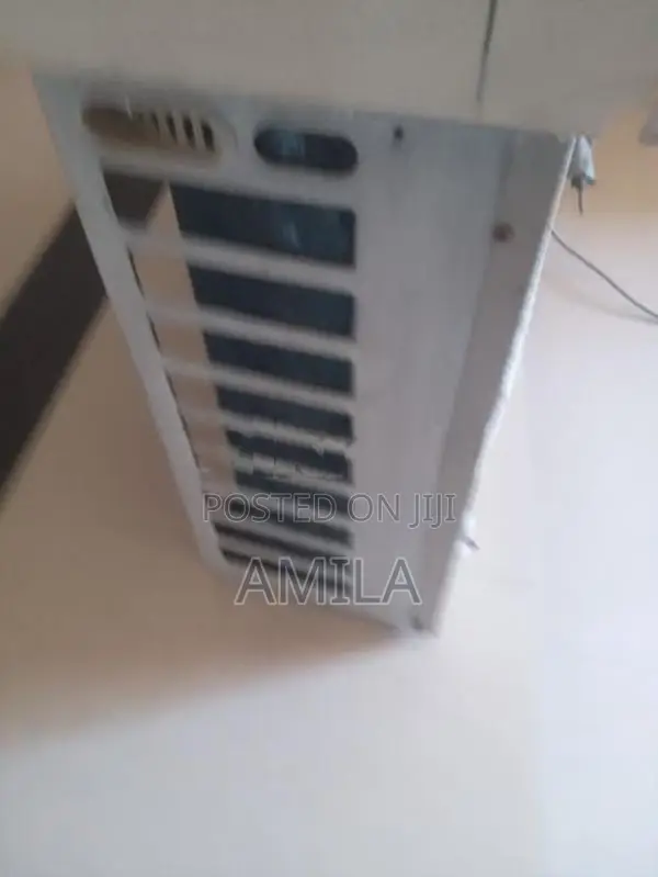LG Ceiling Mounted Inverter
