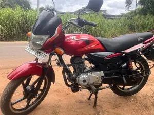 Bajaj Platina 100 2012