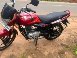 Bajaj Platina 100 2012