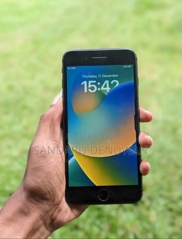 Apple iPhone 8 Plus (Used)