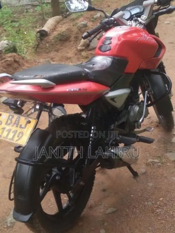 Bajaj Pulsar 135 2011