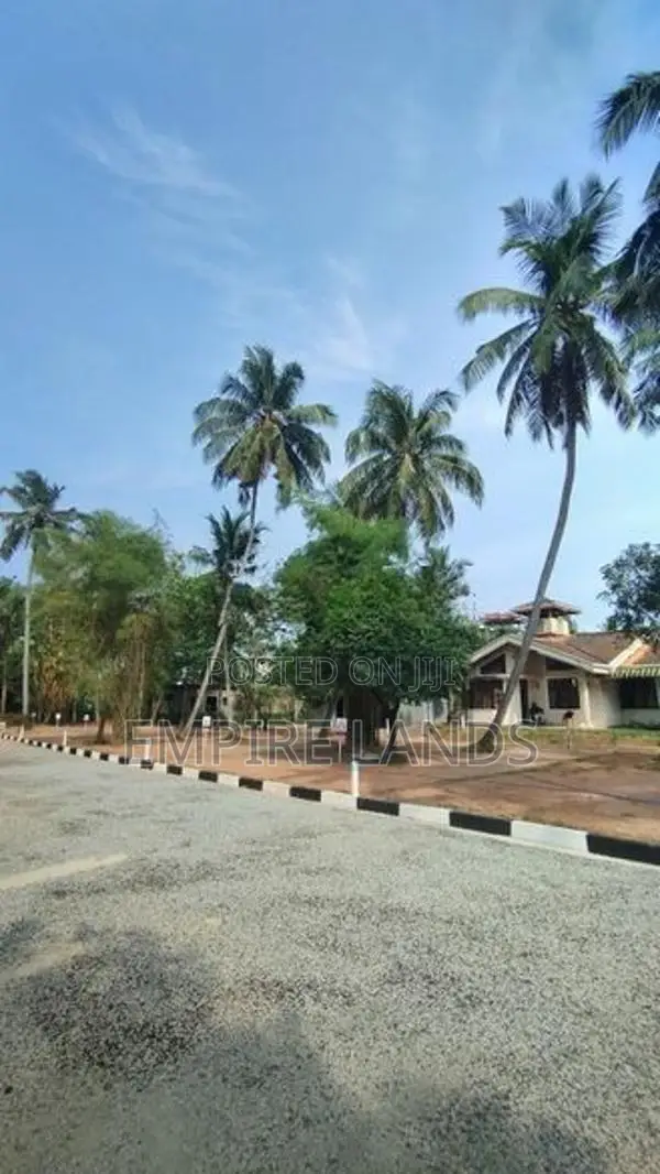 ප්‍රධාන නගරයට ඉතාමත් ආසන්නව හෝමාගම 366 හල්බරාව බිම්කොටස්