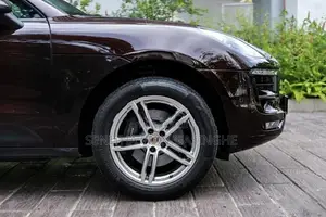 Porsche Macan 2016