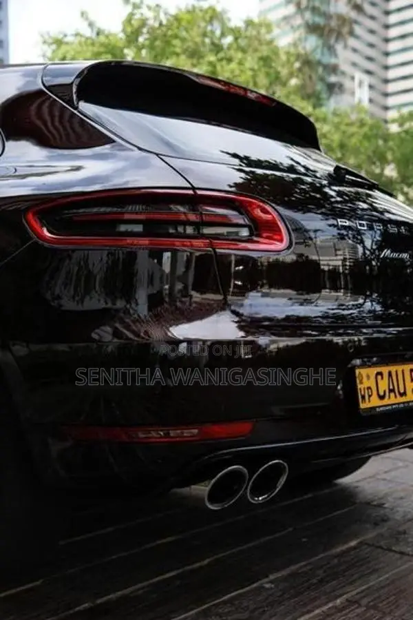 Porsche Macan 2016